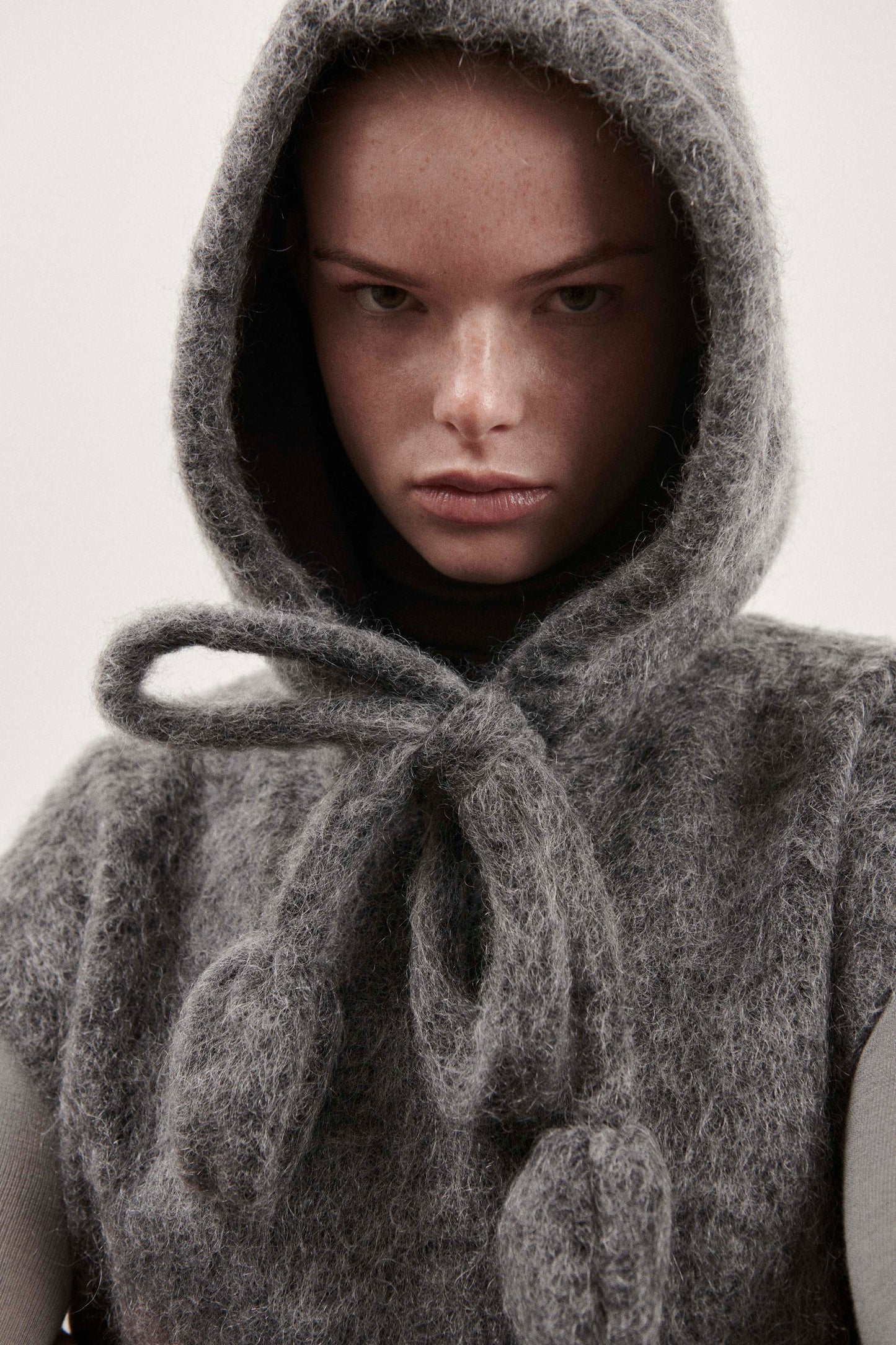 Grey Hooded Grizzly Jumper