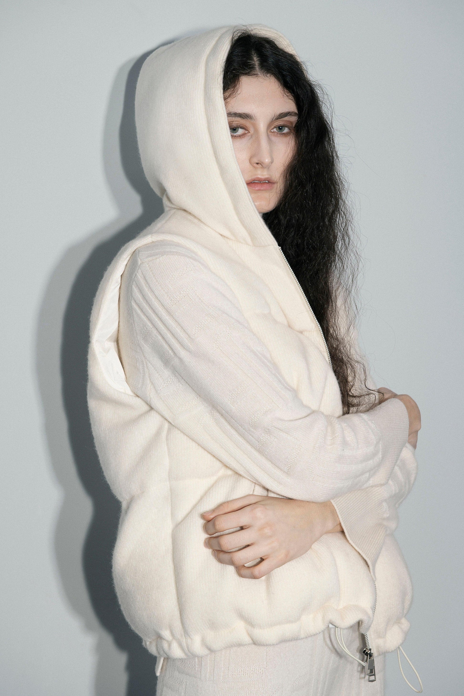 Cashmere Puffer Vest - Tutussie