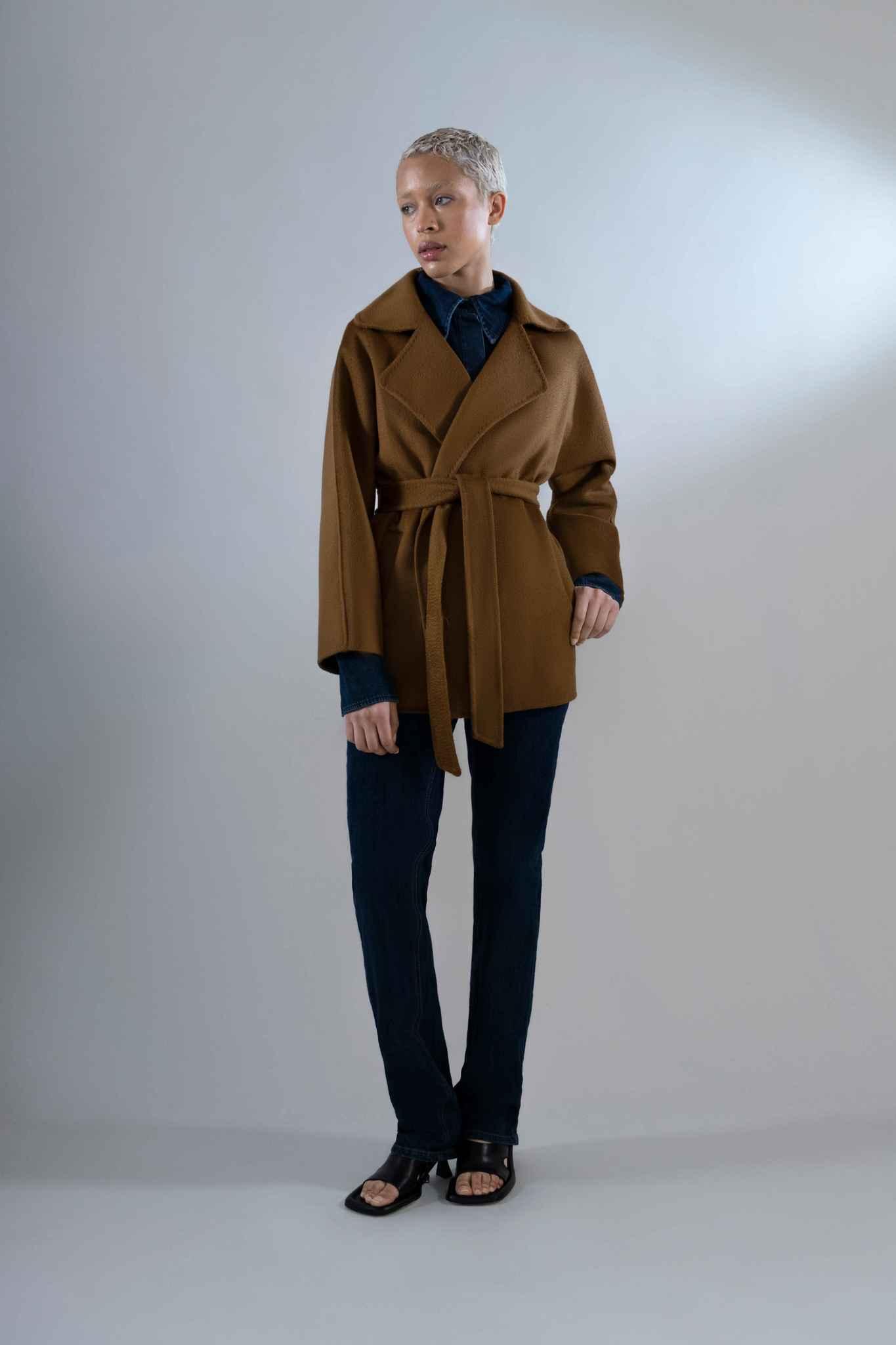 Sara Coat in Cashmere - Tutussie
