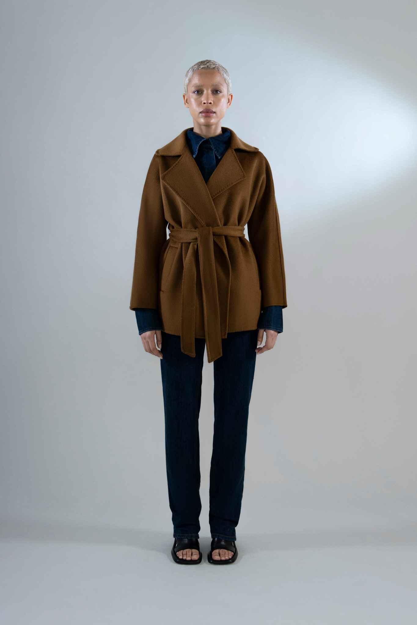 Sara Coat in Cashmere - Tutussie