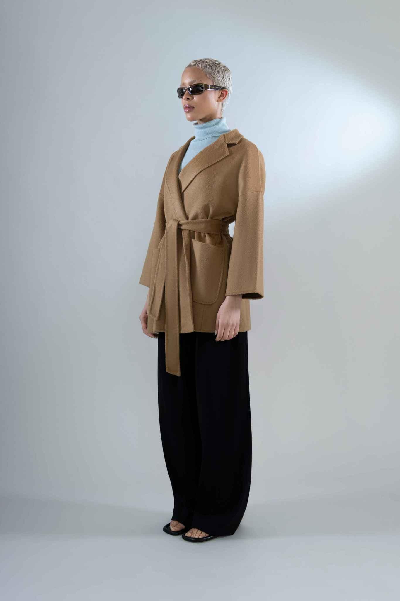 Sara Coat in Cashmere - Tutussie
