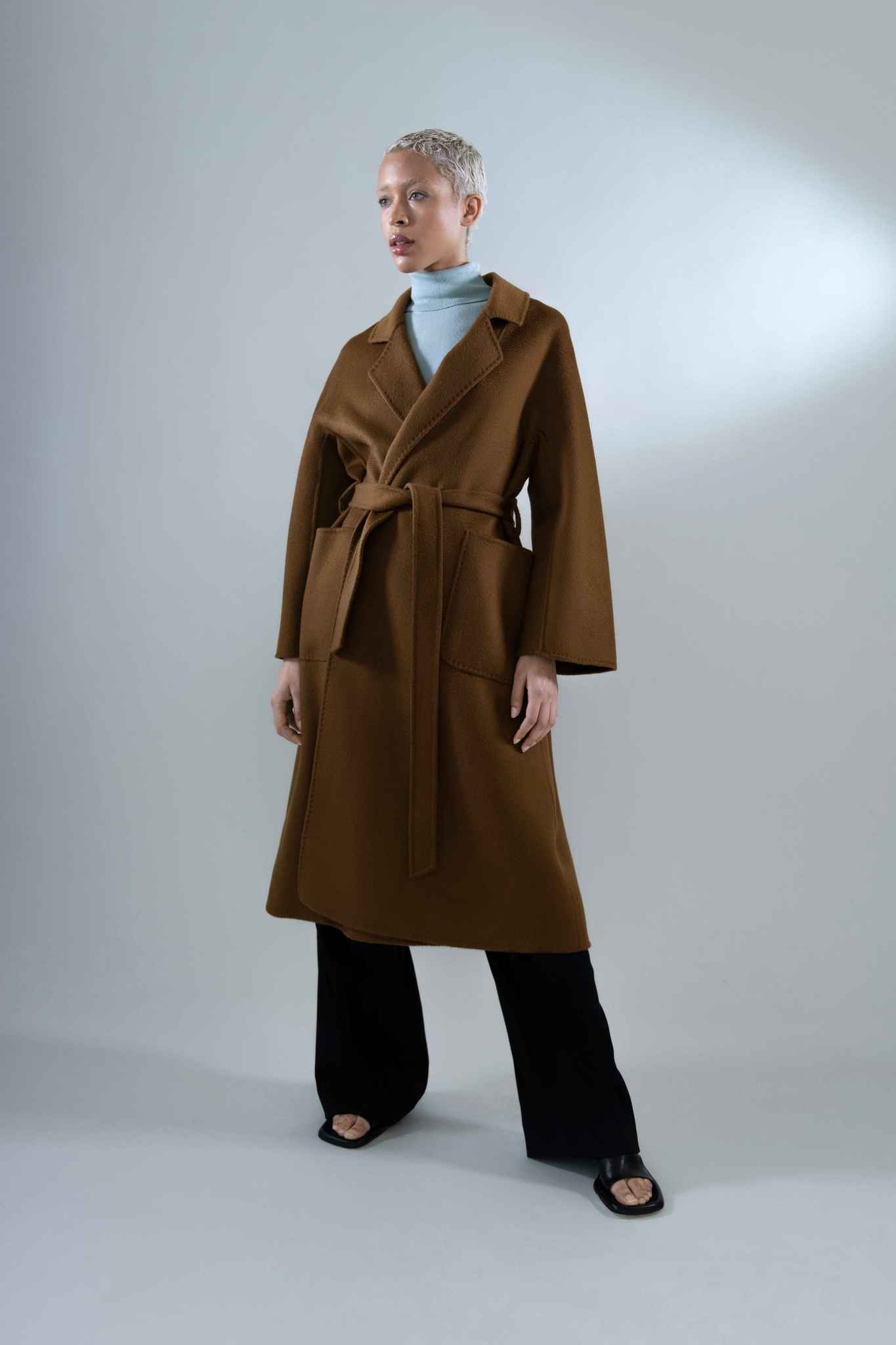 Agape Coat in Cashmere